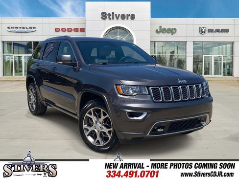 Used 2018 Jeep Grand Cherokee Limited RWD image 1