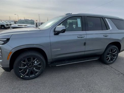 New 2026 Chevrolet Tahoe LS image 6