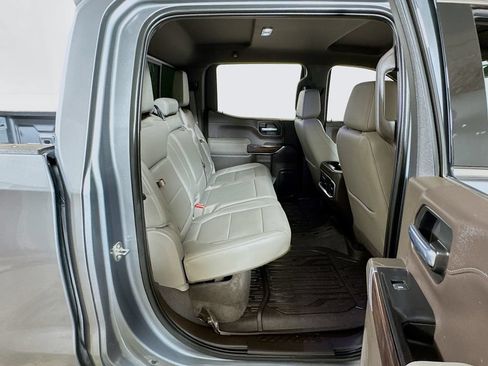 Used 2020 GMC Sierra 1500 SLT RWD image 25
