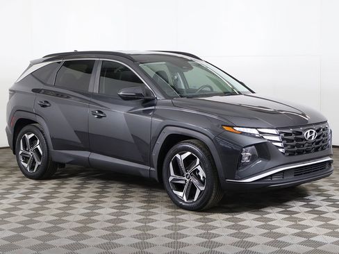 Used 2023 Hyundai Tucson SEL w/ Convenience Package image 2