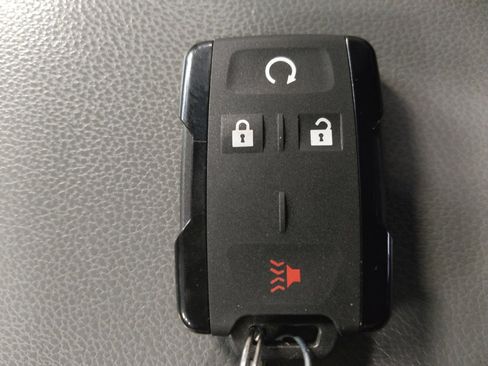 Used 2019 Chevrolet Colorado LT w/ LT Convenience Package image 32