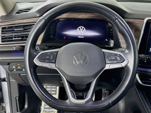 Certified 2024 Volkswagen Atlas SEL Premium R-Line AWD/4WD image 15