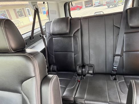 Used 2019 GMC Yukon XL Denali w/ Denali Ultimate Package image 16