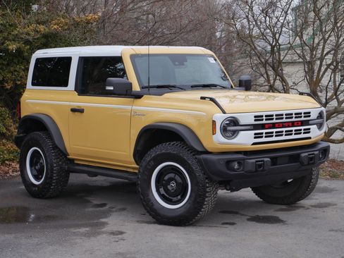 Certified 2024 Ford Bronco Heritage Edition image 35