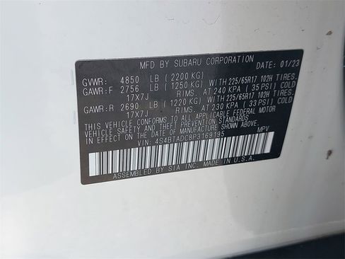 Used 2023 Subaru Outback Premium image 31