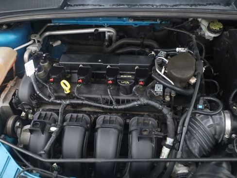 Used 2014 Ford Focus SE FWD image 7