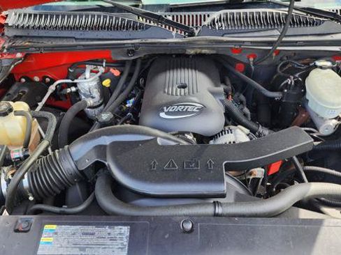 Used 2003 Chevrolet Avalanche 4x4 w/ Suspension Package, Off-Road image 21