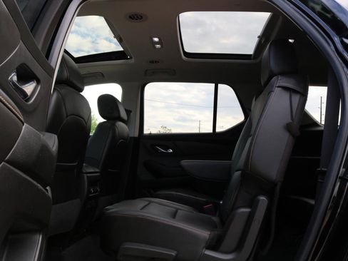 Used 2019 Chevrolet Traverse Premier w/ Redline Edition AWD/4WD image 37