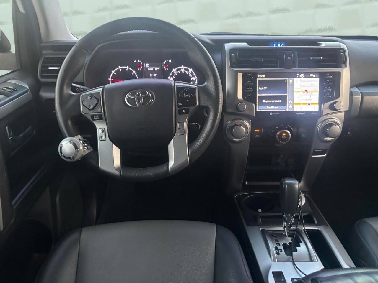 Used 2021 Toyota 4Runner SR5 Premium w/ Moonroof Package AWD/4WD image 21