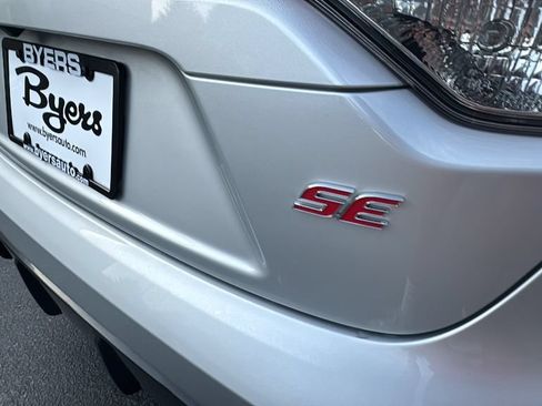Used 2025 Toyota Corolla SE FWD image 38