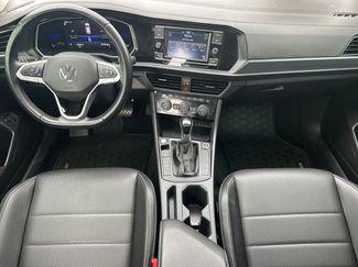 Used 2022 Volkswagen Jetta SE video 3