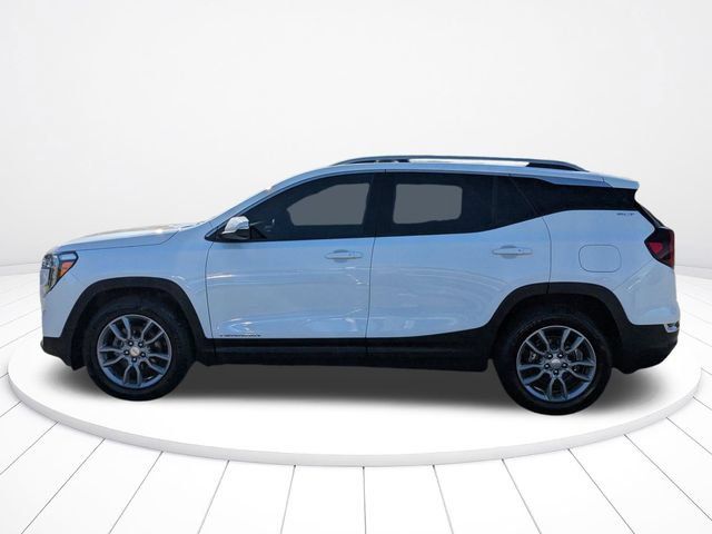 Used 2022 GMC Terrain SLT FWD image 15