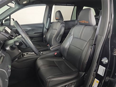 Certified 2022 Honda Pilot TrailSport image 16