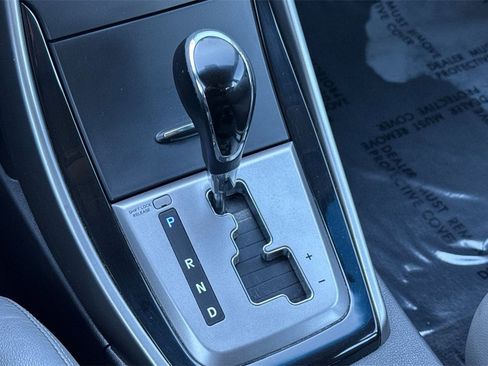 Used 2013 Hyundai Elantra Limited image 19