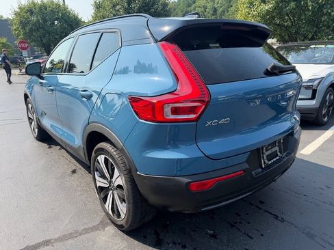 Used 2023 Volvo XC40 Recharge Plus w/ Protection Package Premier AWD/4WD image 2
