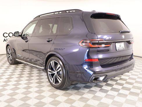 Used 2025 BMW X7 xDrive40i image 24