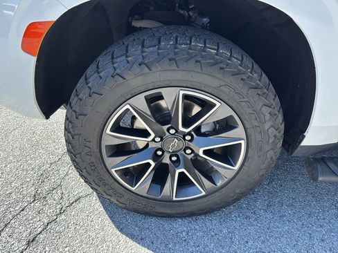 Used 2021 Chevrolet Tahoe Z71 image 6