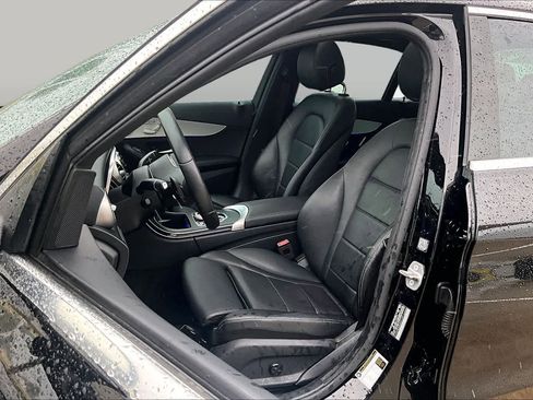 Used 2021 Mercedes-Benz C 300 Sedan image 8