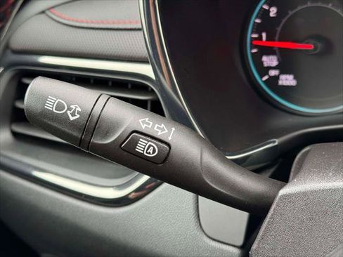 Used 2023 Chevrolet Equinox RS image 20