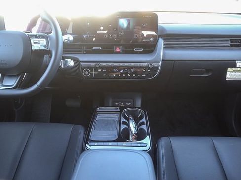 New 2026 Hyundai Ioniq 5 SEL image 13