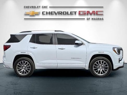 New 2026 GMC Terrain Denali image 2