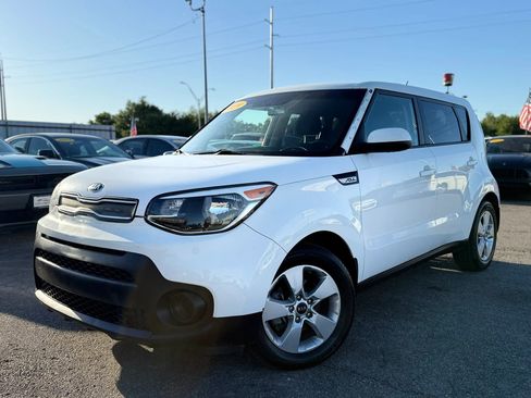 Used 2019 Kia Soul FWD image 11