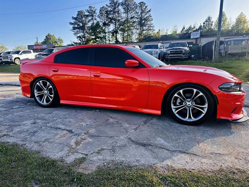 Used 2021 Dodge Charger R/T image 3