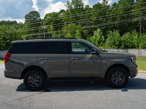 Used 2025 Ford Expedition Tremor AWD/4WD image 20