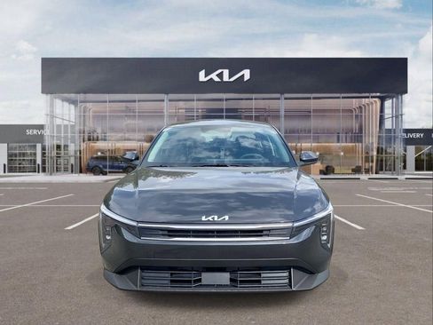 New 2026 Kia K4 LXS image 3