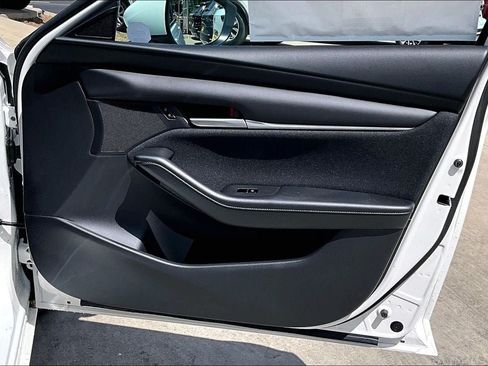 New 2026 MAZDA MAZDA3 s FWD image 28