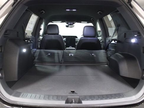 New 2026 GMC Terrain AT4 AWD/4WD image 13