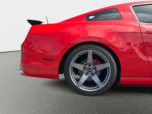 Used 2014 Ford Mustang Premium w/ Comfort Package RWD image 18
