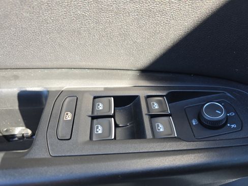 Used 2019 Volkswagen Atlas SE w/ Panoramic Sunroof Package AWD/4WD image 22