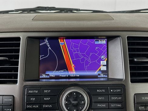 Used 2014 Nissan Armada Platinum image 21