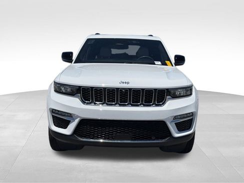 Used 2023 Jeep Grand Cherokee Limited w/ Luxury Tech Group II RWD image 22