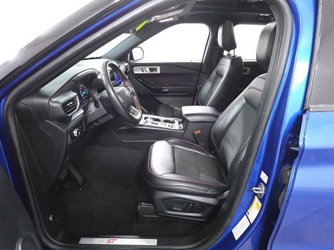 Used 2023 Ford Explorer ST-Line image 10