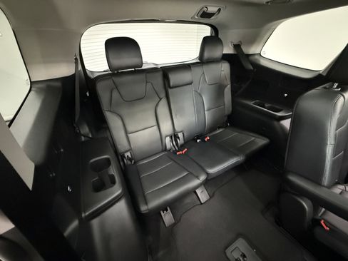 Used 2022 Kia Telluride SX image 28