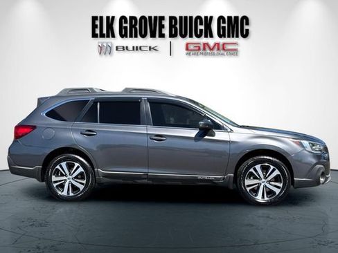 Used 2019 Subaru Outback 2.5i Limited w/ Popular Package #2 AWD/4WD image 3