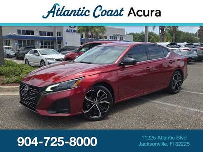 Used 2023 Nissan Altima 2.5 SR w/ SR Premium Package