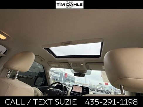 Used 2023 INFINITI QX80 Luxe w/ Cargo Package AWD/4WD image 22