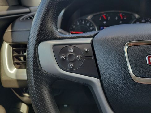 Certified 2023 GMC Terrain SLE w/ Driver Convenience Package image 27