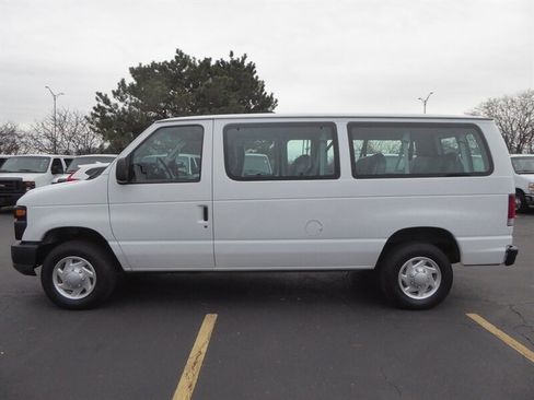 Used 2012 Ford E-350 and Econoline 350 XL w/ PWR Windows & Locks Group image 4