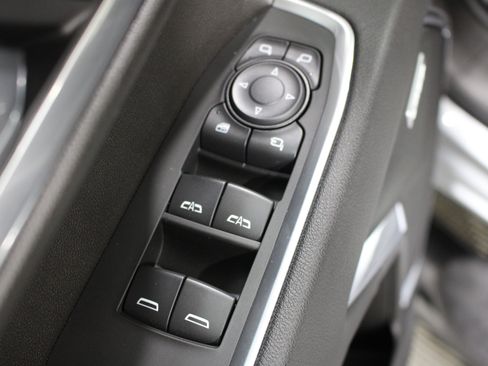 Used 2026 Chevrolet Silverado 1500 LTZ AWD/4WD image 7