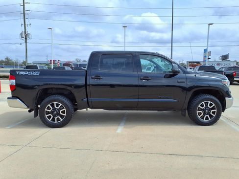 Certified 2019 Toyota Tundra SR5 w/ TRD Off Road Package image 5