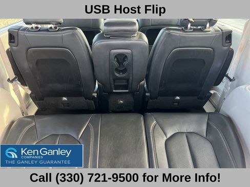 Used 2018 Chrysler Pacifica Touring-L image 52