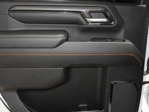 Used 2024 GMC Sierra 2500 AT4 w/ AT4 Premium Plus Package image 46