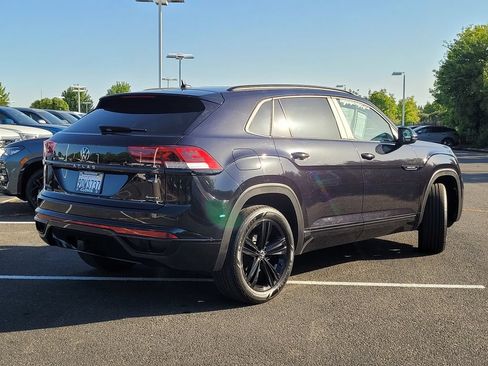 Used 2023 Volkswagen Atlas Cross Sport SEL R-Line AWD/4WD image 6