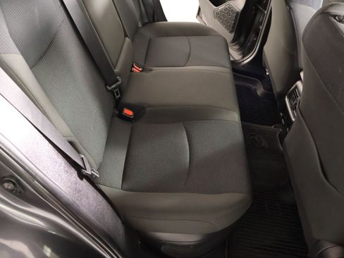 Used 2021 Toyota RAV4 LE AWD/4WD image 13