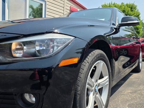 Used 2014 BMW 320i xDrive Sedan AWD/4WD image 16