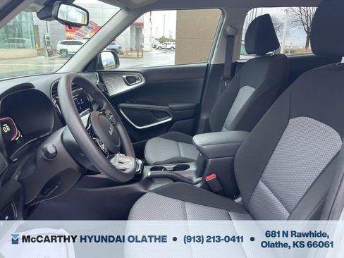 Used 2023 Kia Soul S image 4
